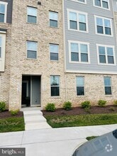 Building Photo - 24260 Thurso Sq