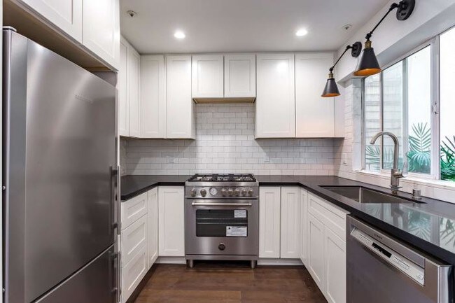 Foto del edificio - 3 bedroom in San Francisco CA 94118