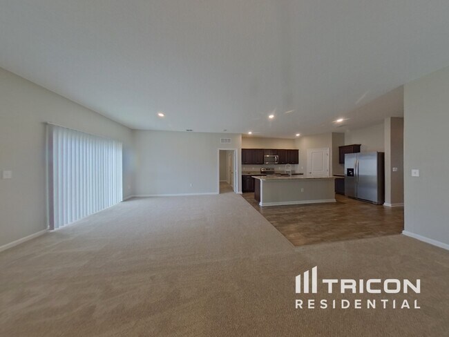 Foto del edificio - 16442 Blooming Cherry Dr