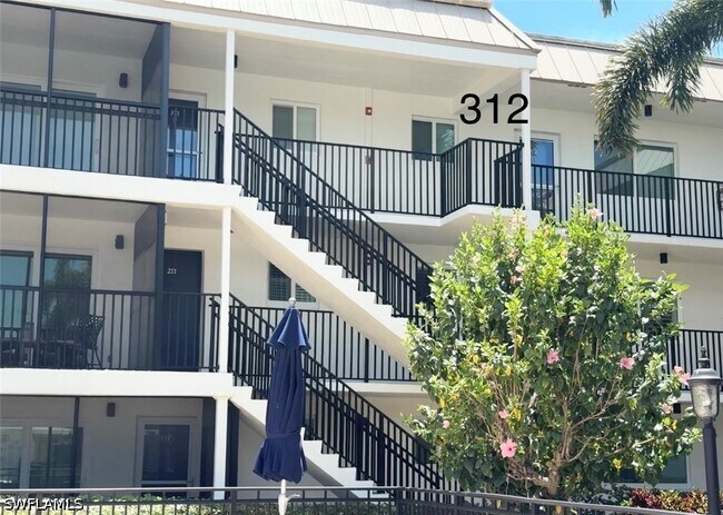 Building Photo - 766 Central Ave