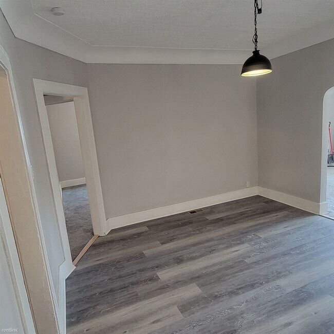 Foto del edificio - 3 br, 1 bath Duplex - 1930 Taylor Street 1...