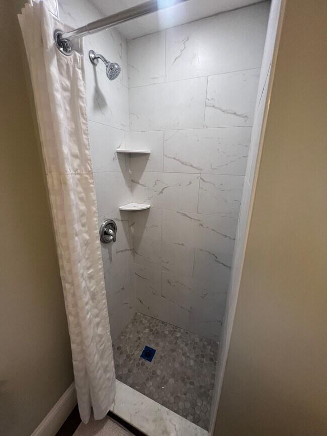 44 Irwin St Unit 1, Winthrop, MA 02152 Apartments in Winthrop, MA