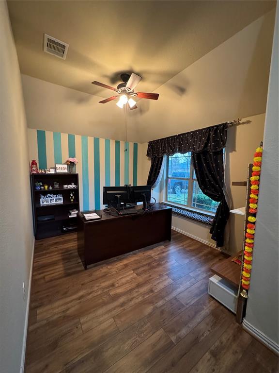 Foto del edificio - 18515 Royal Mist Ln