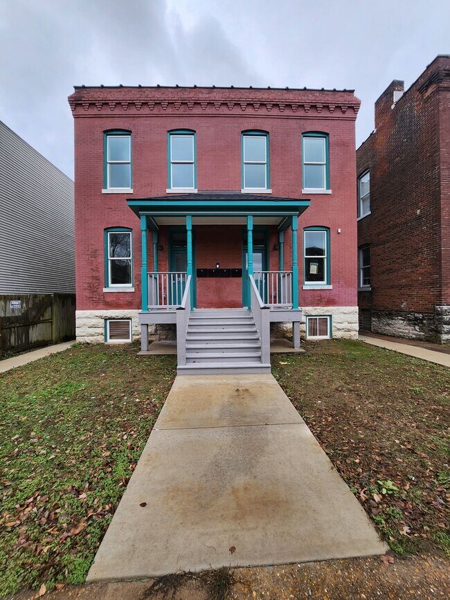 Foto del edificio - Newly Renovated One Bedroom Available Today in The Grove!!