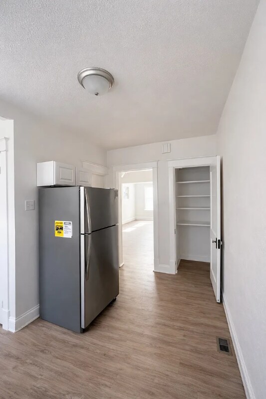 Foto del edificio - 5335 Bancroft Ave