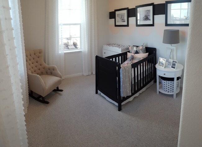 Additional bed room upstair - 1826 Yellowwood Ave