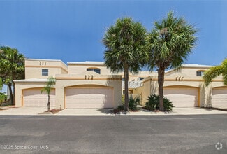 Building Photo - 2293 Venetia Pl