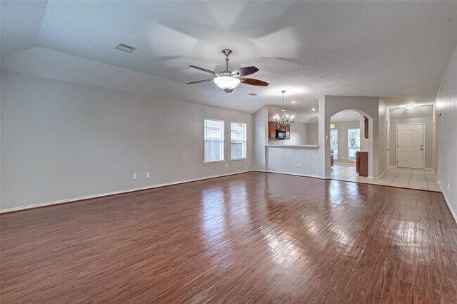 Foto del edificio - 1922 Monarch Hollow Ln