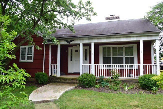 Building Photo - 1408 Walter St