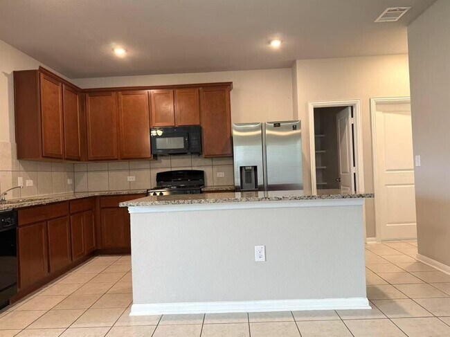 Foto del edificio - 228 Bent Creek Dr
