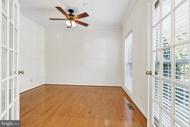 Building Photo - 2440 Five Fathom Cir