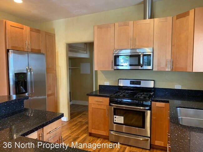 Foto del edificio - 3 br, 2 bath House - 760 Trinity Avenue