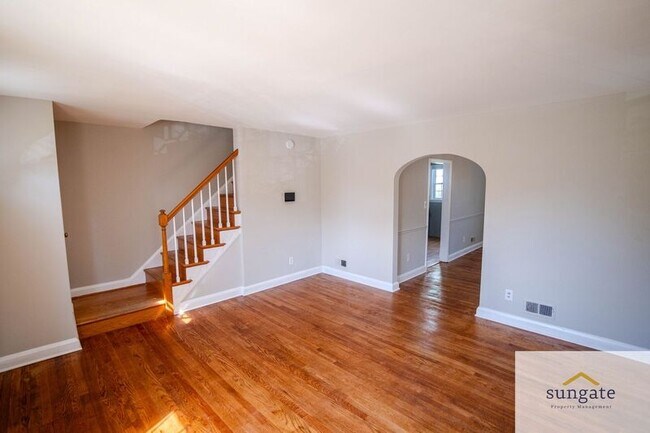 Foto del edificio - 8322 Loch Raven Blvd