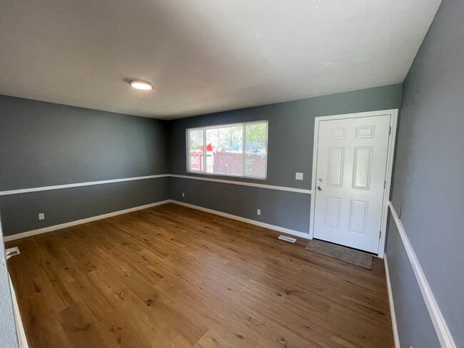 Building Photo - 2861 Cayenne Dr