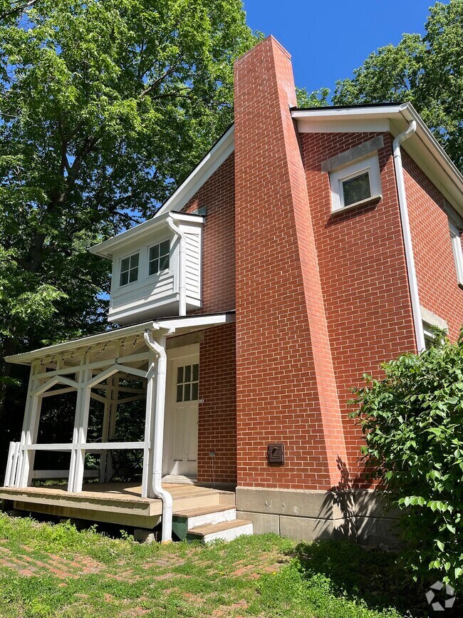 Building Photo - 1505 Kentucky St