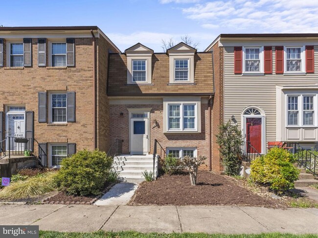 Foto del edificio - 8638 Dellway Ln