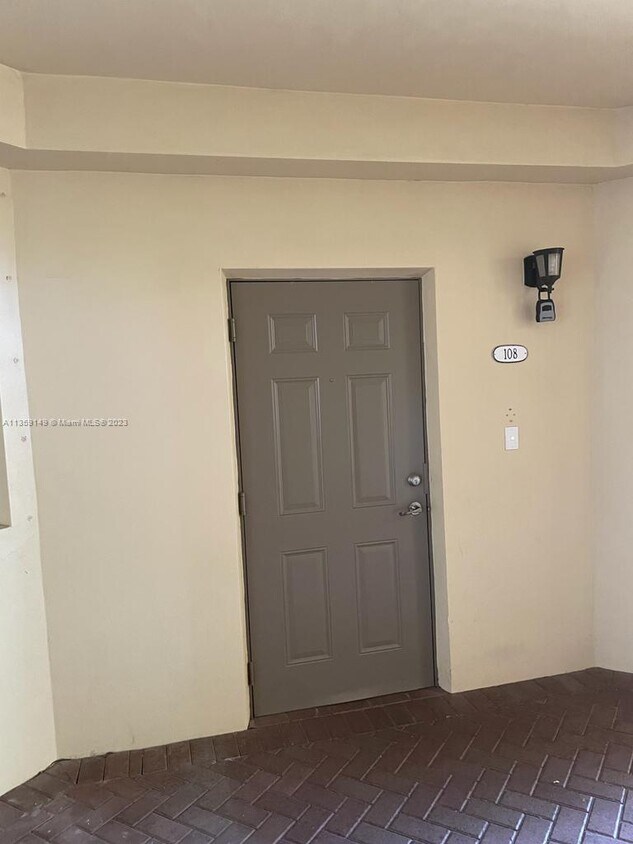 10800 NW 88th Terrace Unit 108, Doral, FL 33178 Condo for Rent in