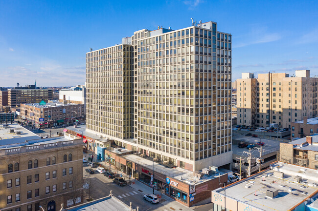 Building Photo - Lincoln Park Plaza