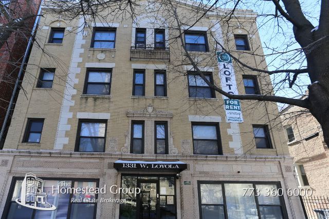Primary Photo - 1331 W Loyola Ave