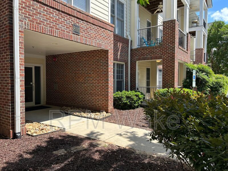 Foto principal - 801 Moratuck Dr