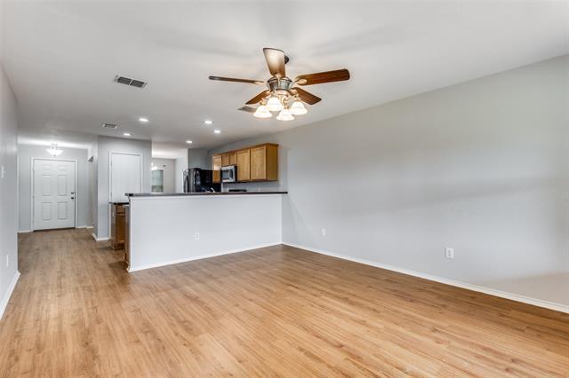 Foto del edificio - 1009 Oak Hollow Ln