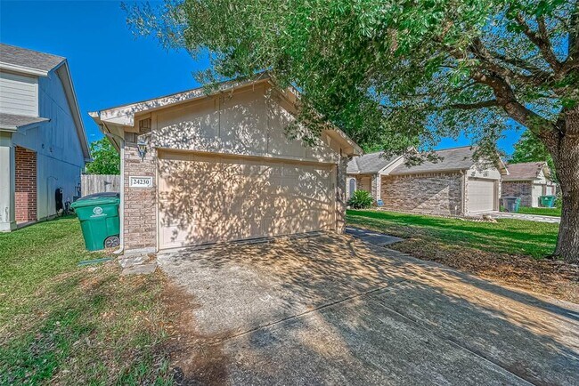 Foto del edificio - 24230 Soft Pine Dr