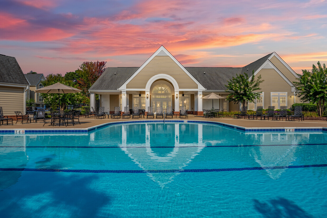 Primary Photo - Abberly Crest Apartment Homes