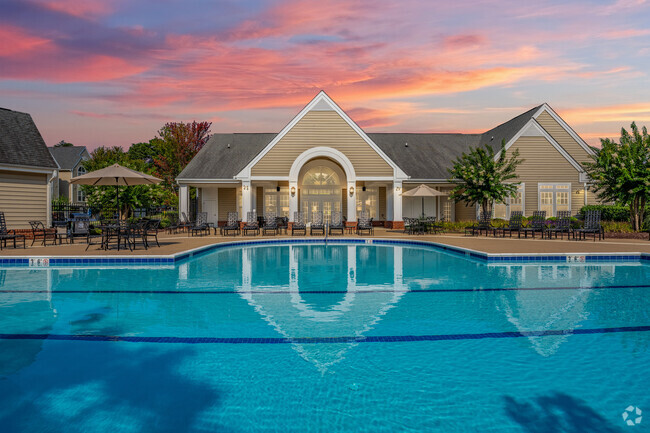 Building Photo - Abberly Crest Apartment Homes