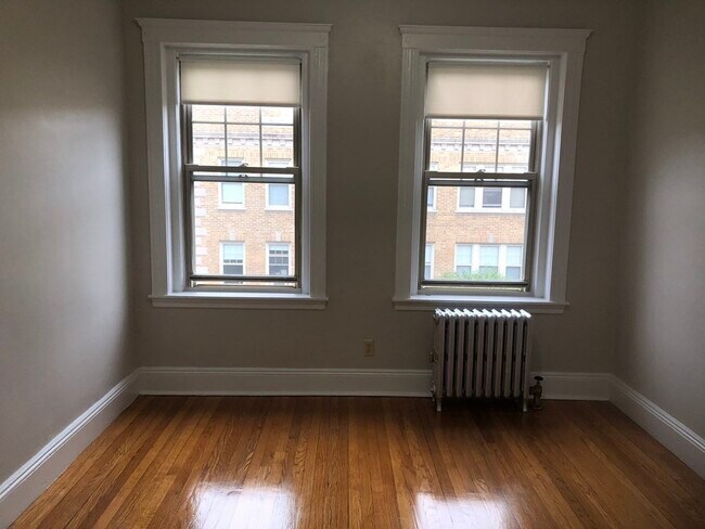 Foto del edificio - 10 Perkins Sq