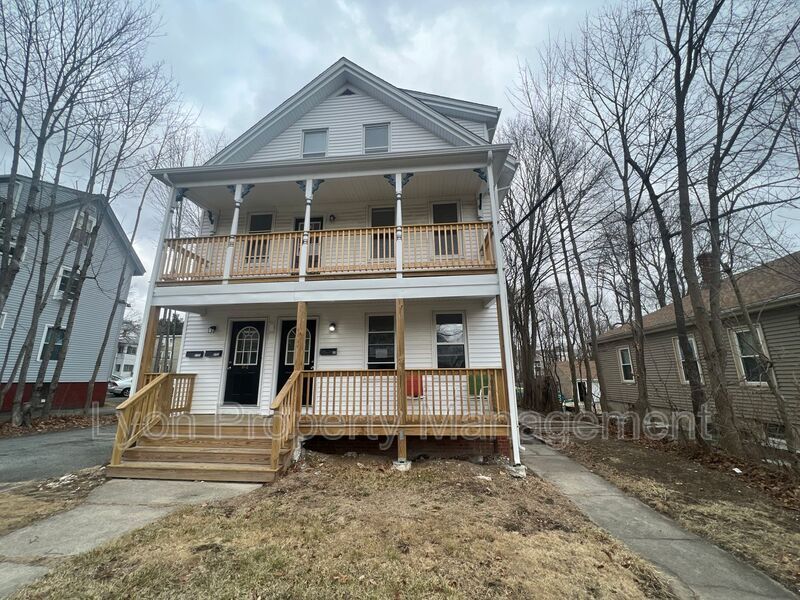 55 Eddy St Unit 3, North Attleborough, MA 02760 Condo for Rent in