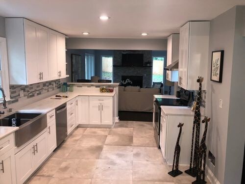 Primary Photo - 1525 Venetian Dr SW
