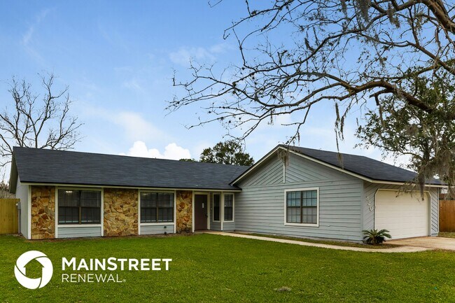 Foto del edificio - 820 Hardwood St