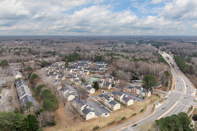 Foto aérea - Regency at Longhill