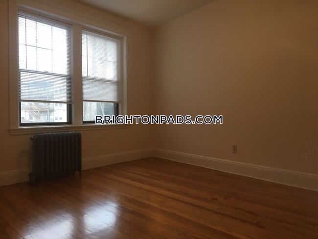 Foto del edificio - 6 Sutherland Rd