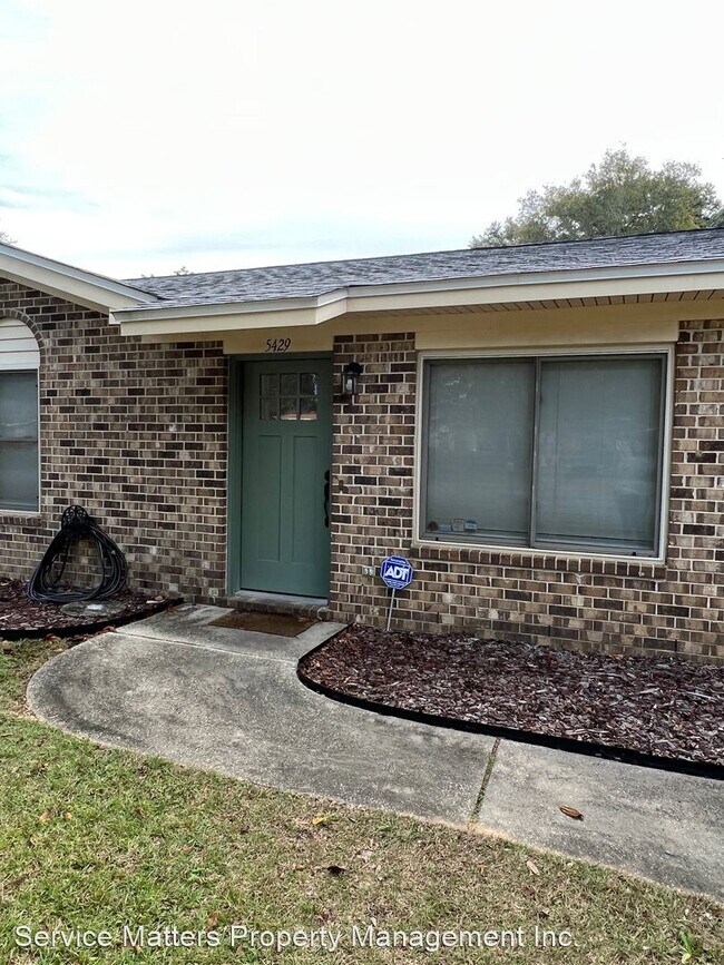 3 br, 1.5 bath House 5429 Jenny Circle House for Rent in Pace, FL