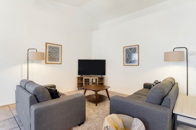 Foto del edificio - 7435 W Sonesta Dr
