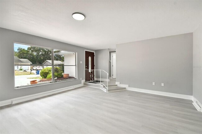 Foto del edificio - 4411 3rd Ave E