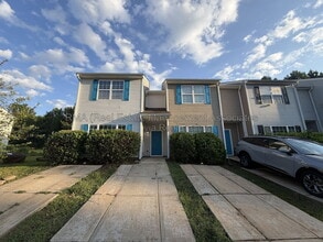 Building Photo - 1724 Carrington Dr