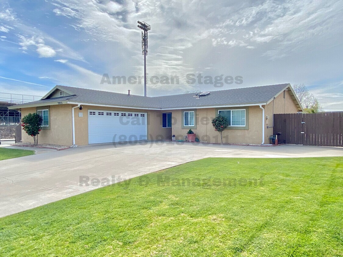 Foto principal - 3955 Crestmont Dr