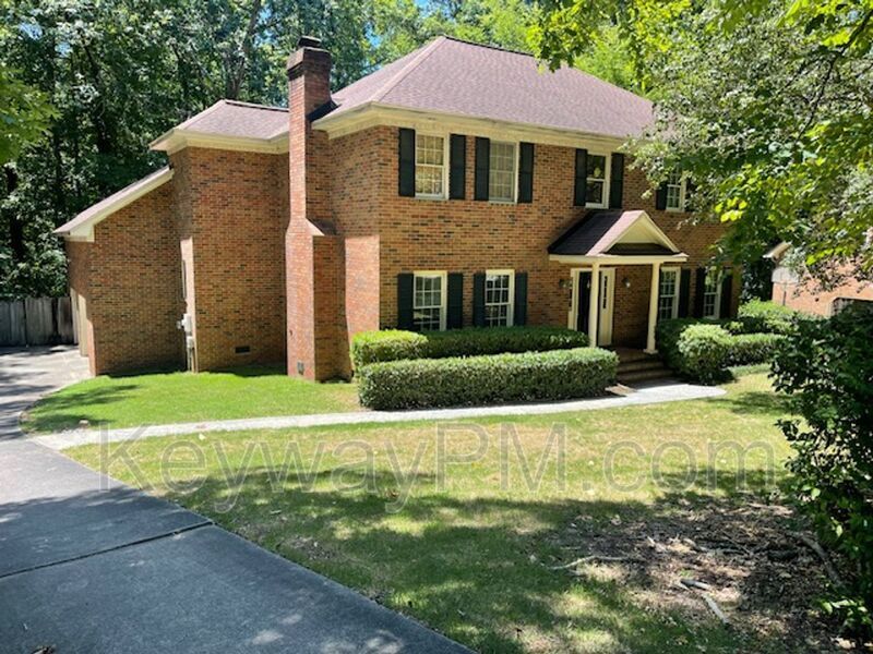 Primary Photo - 481 Cambridge Way