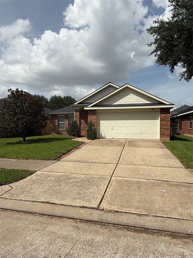Building Photo - 1611 Mills Pass Way