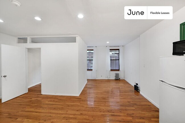 Foto del edificio - 41 W 46th St