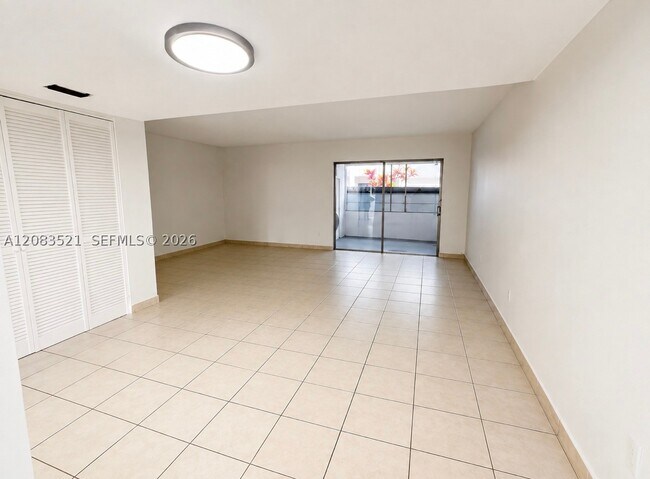 Foto del edificio - 14115 SW 66th St