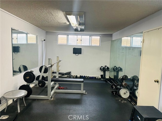 Foto del edificio - 4633 Marine Ave