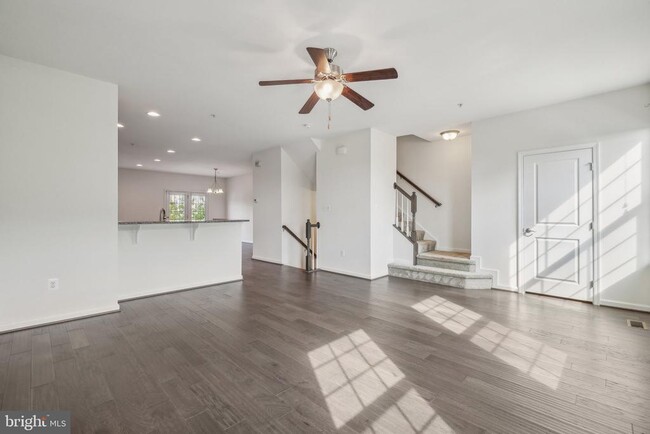 Foto del edificio - 14403 Sandy Ridge Ln