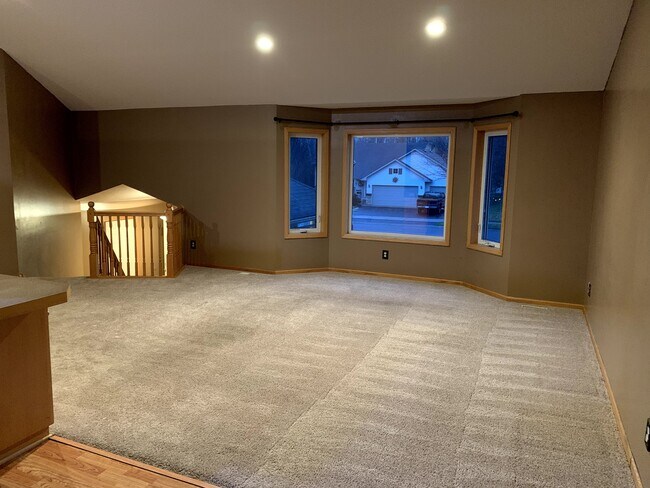 Upstairs livingroom - 7400 381st St