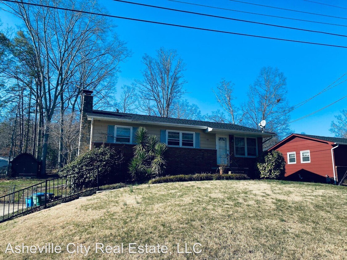 Primary Photo - 3 br, 2 bath House - 18 Woodhaven Drive