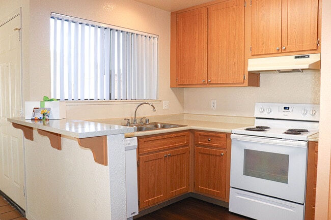 Renovated 1 Bedroom - Willow Creek