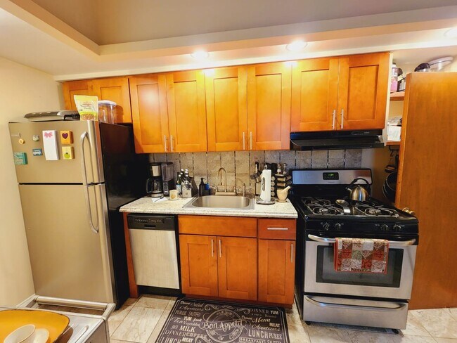 Foto del edificio - 2313 Brown St