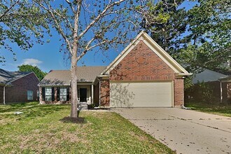 Building Photo - 19018 Oakway Dr
